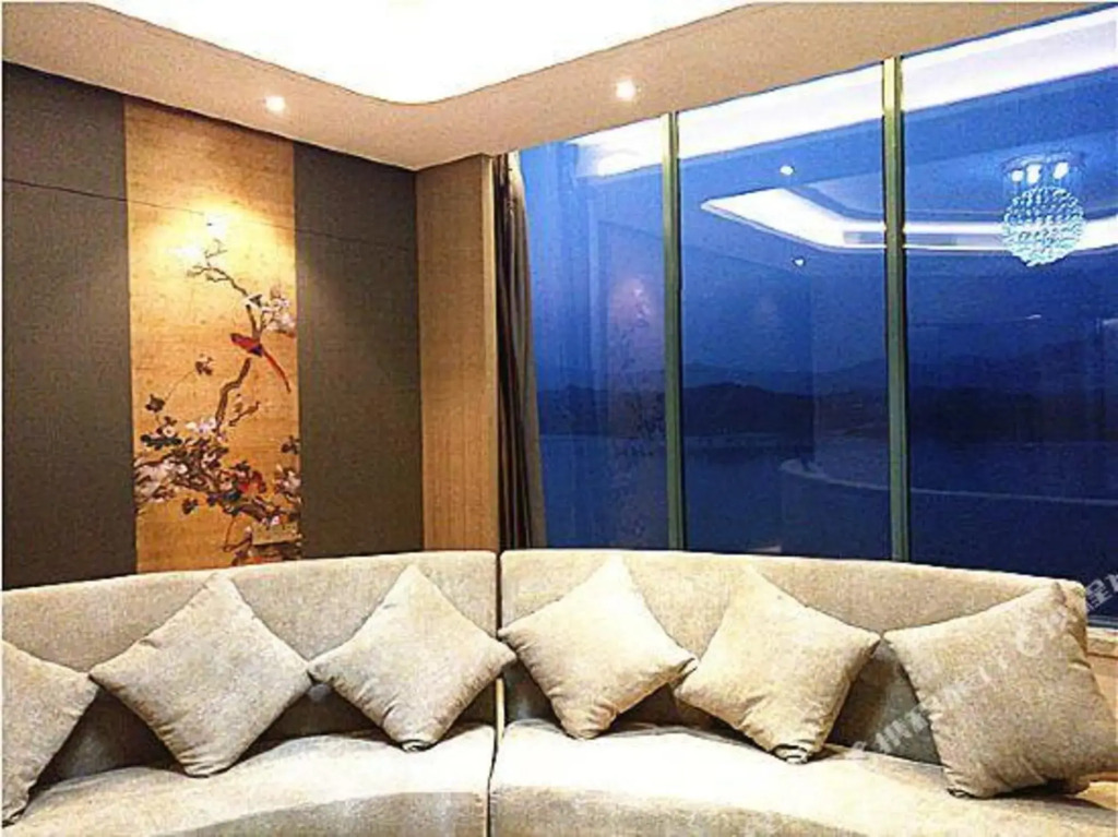 Jingshan Hotel