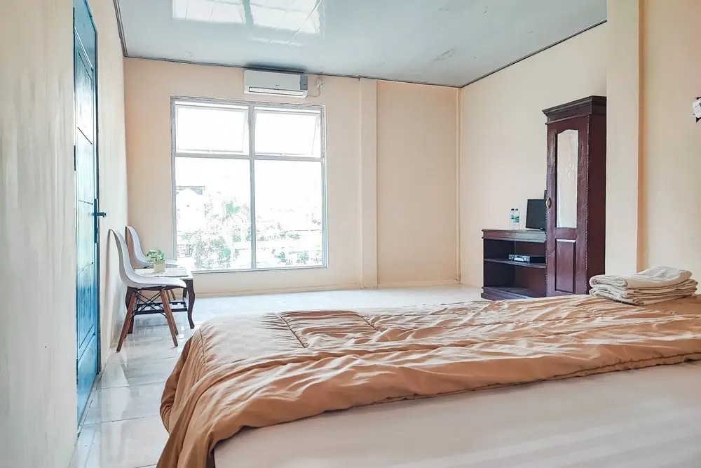RedDoorz @ Hotel Keluarga Bangko