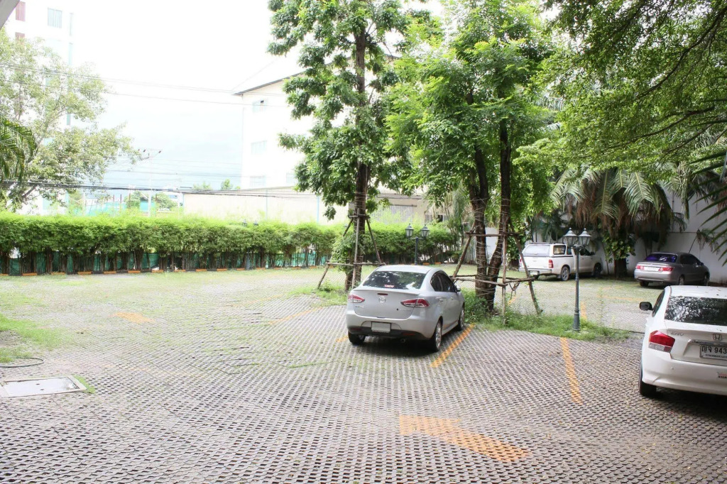 Romance Hotel Bangna