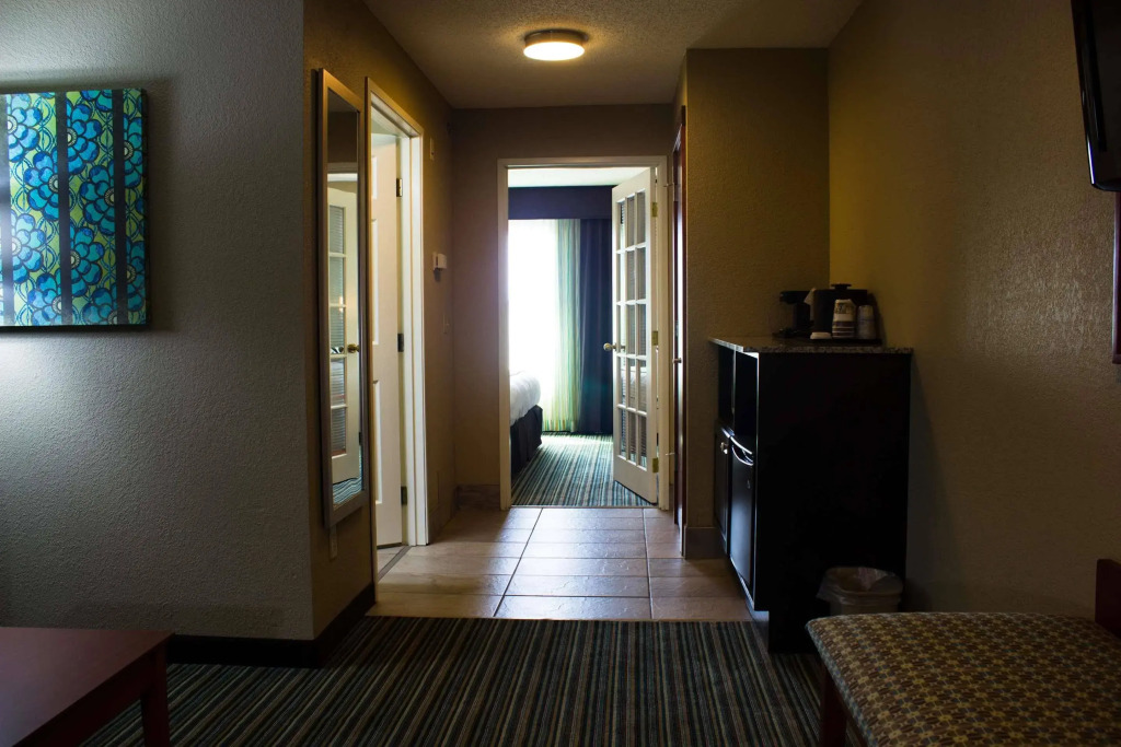 BEST WESTERN Plus Menomonie Inn & Suites