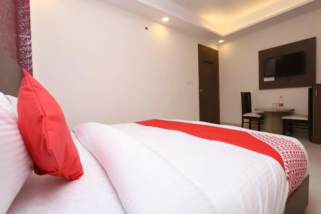Hotel Airway Inn