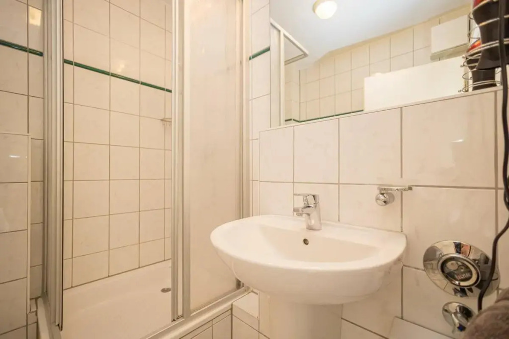 Studio 2 im EG Haus Stranddistel, geschmackvoll eingerichtete Ferienwohnung fur 2 Personen in Zingst