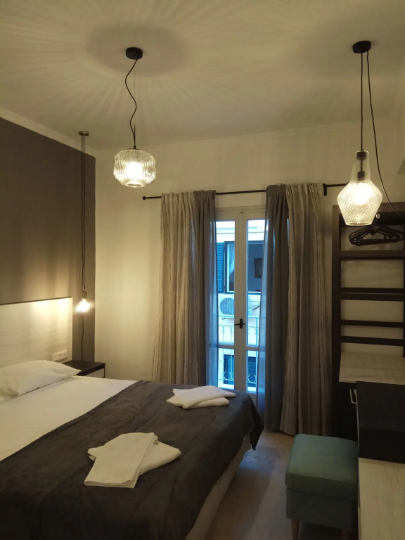 LOC HOSPITALITY Urban Suites