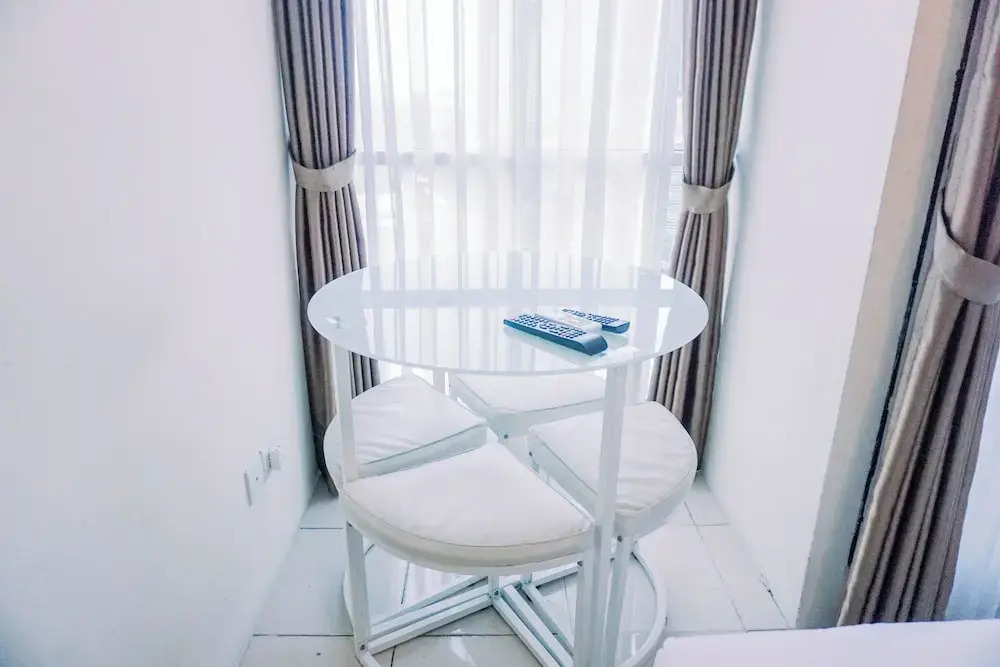 Good Choice And Restful Studio At Tifolia Apartment