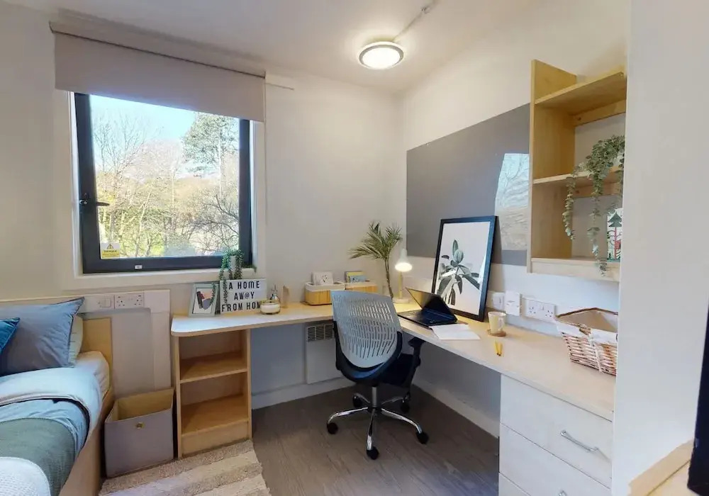 iQ Parker House Dundee - 10 Min Walk to Dundee Station