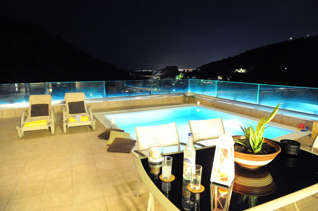 Palaiokastro Villas & Studios
