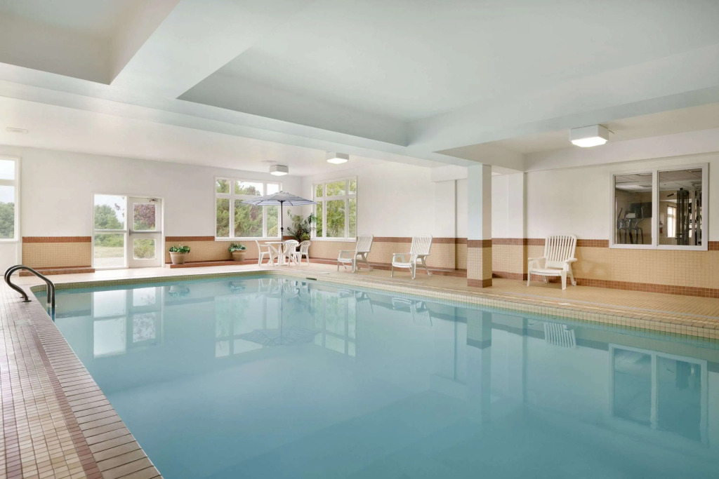 Days Inn by Wyndham Orillia