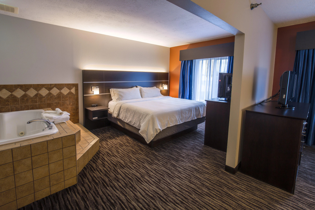 Holiday Inn Express Hotel & Suites Sioux Falls-Brandon by IHG
