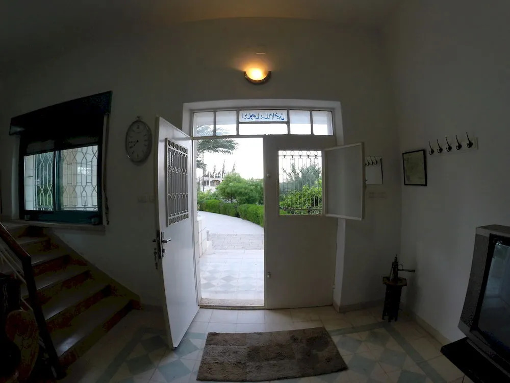 Auberg-Inn Guesthouse