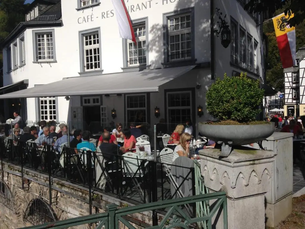 Horchem Hotel-Restaurant-Café-Bar