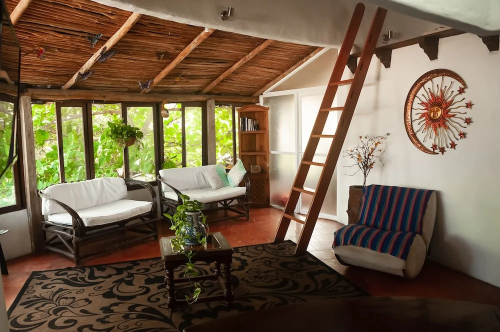Hippie Villa Cancun
