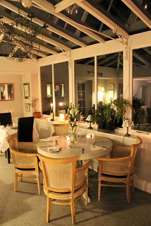 Chequers Hotel