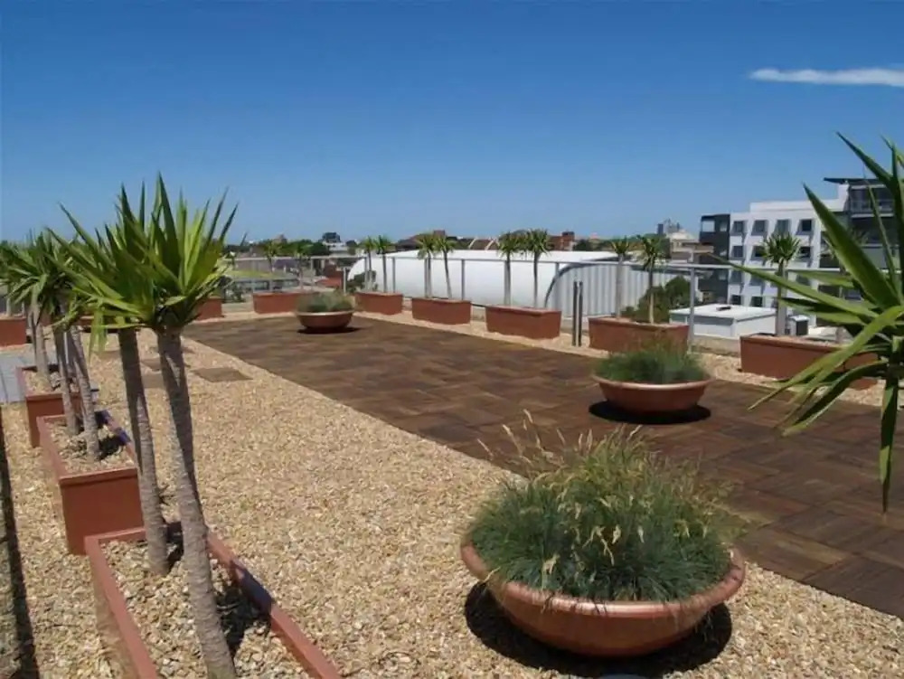 Wyndel Apartments - Encore