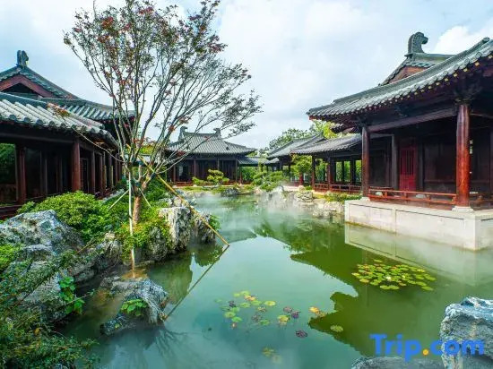 Zhongwu Hotel Nine Garden