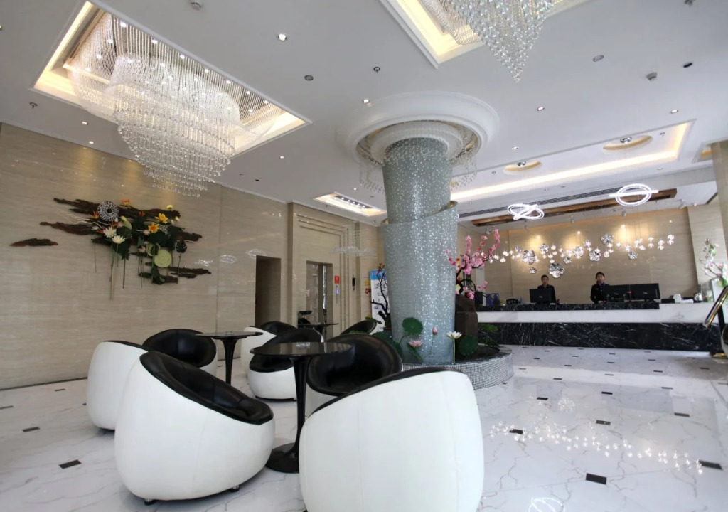Gangcheng Hotel