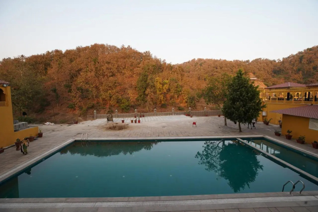 Rawla Ratanpur - Kingfisher Hotel