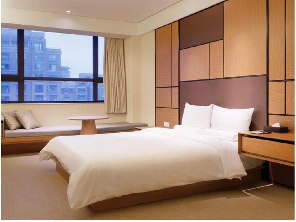 JI Hotel Shanghai Changshou Road