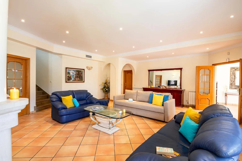 Villa Samoa - Moradia com piscina aquecível e BBQ em Albufeira