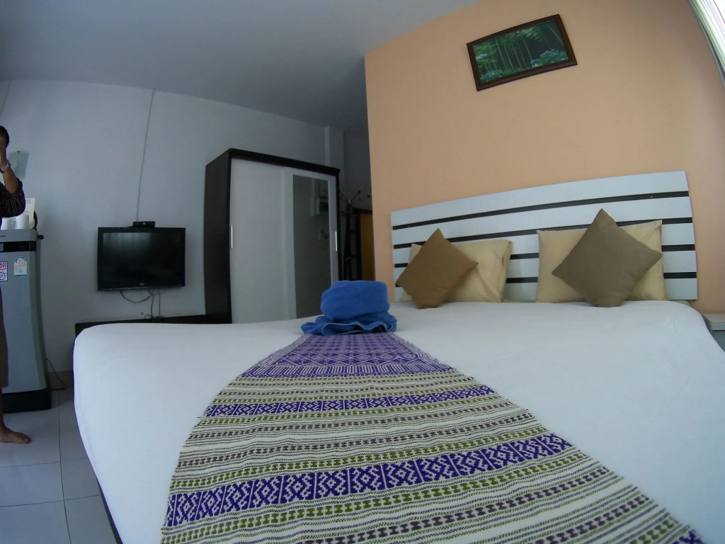 Rapeepong Hotel
