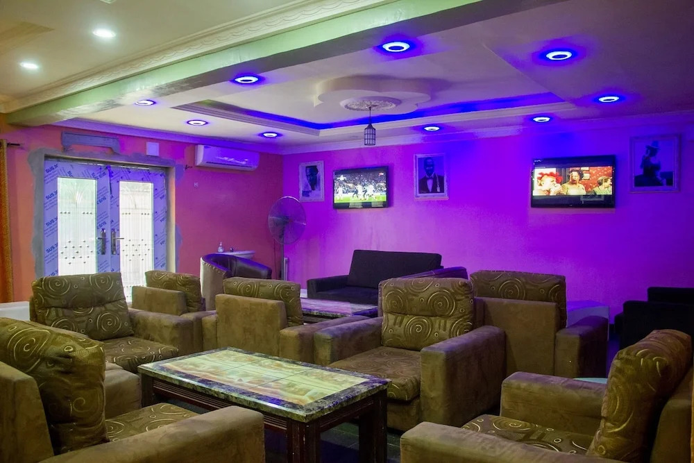 November 5 Hotel Lagos