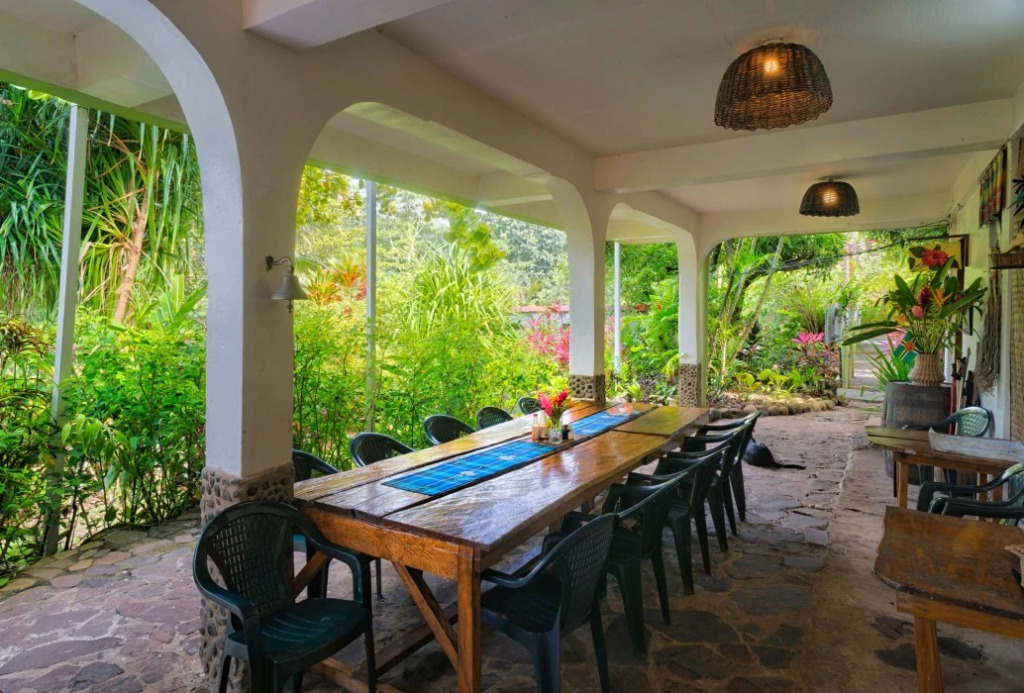Hibiscus Valley Inn