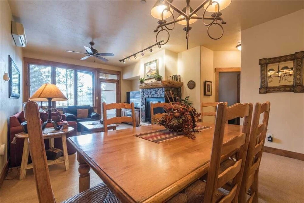 2101 Timberline Lodge, Trappeur's Crossing Apartment 2