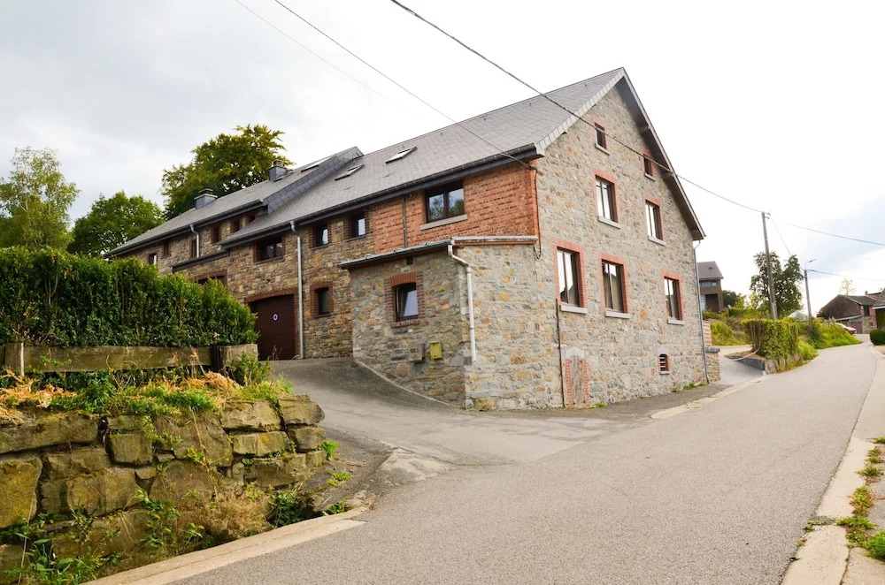 House With 5 Bedrooms in Stavelot, With Wonderful City View and Furnished Garden