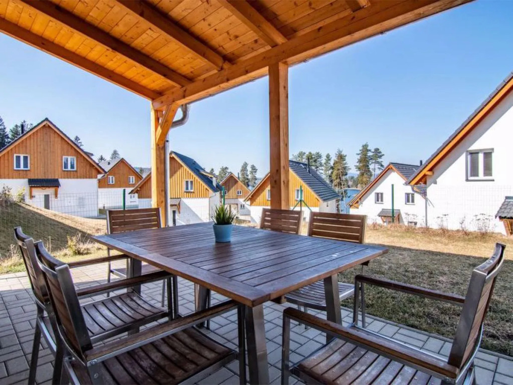 Lakeside Village 38 (+ sauna)
