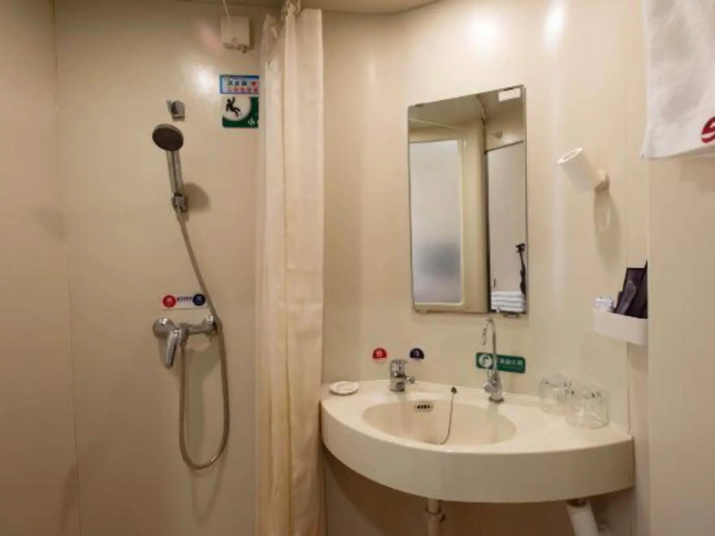 Shengda Hotel