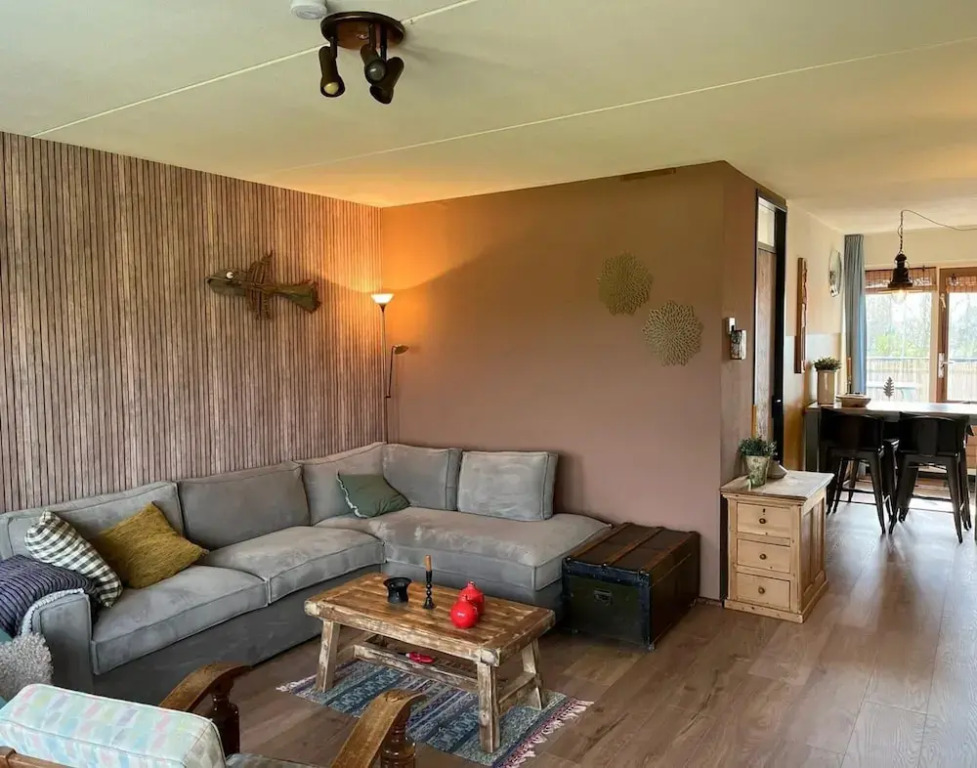Spacious Apartment in Maartenszee Dune