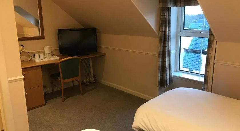 Urquhart Caledonian Hotel