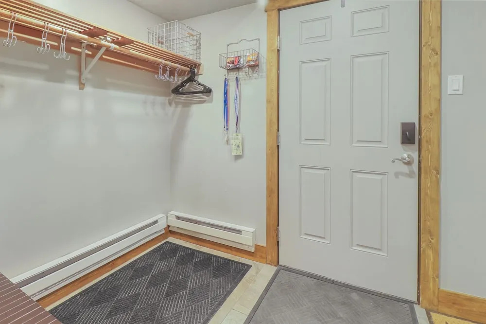 Vp-c112 Village Point 3 Bedroom Condo