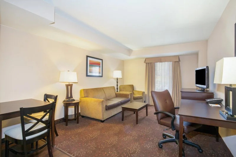 Holiday Inn Express in Hoge Hall On Ft. Leavenworth.