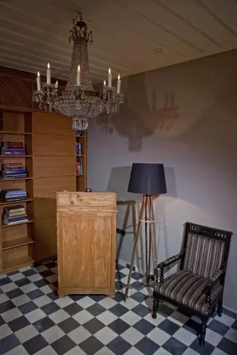 Mosaic Venetian Harbour Suites