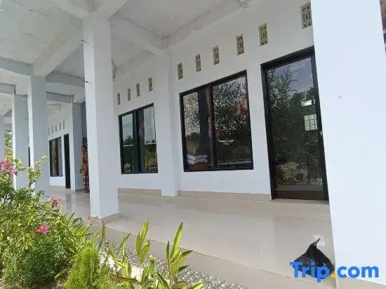 OYO 93638 Lotus Guest House