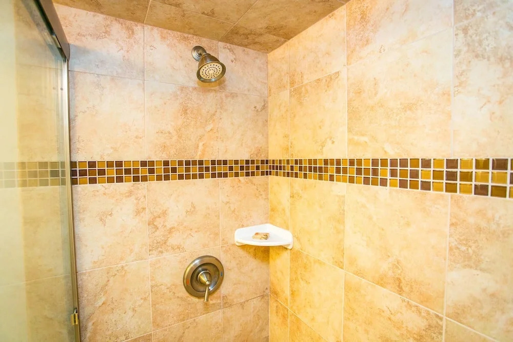 SEA Haven 311 [3/2] Free Activities! & Oceanview Wifi Pool