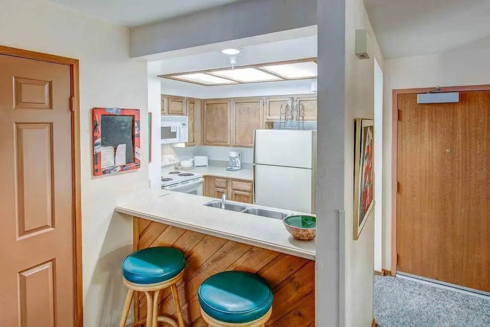 Aspen Creek #119 - Shared Pool, Hot Tub & Bbq!