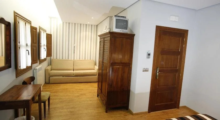 Hostal Rey Pedro I