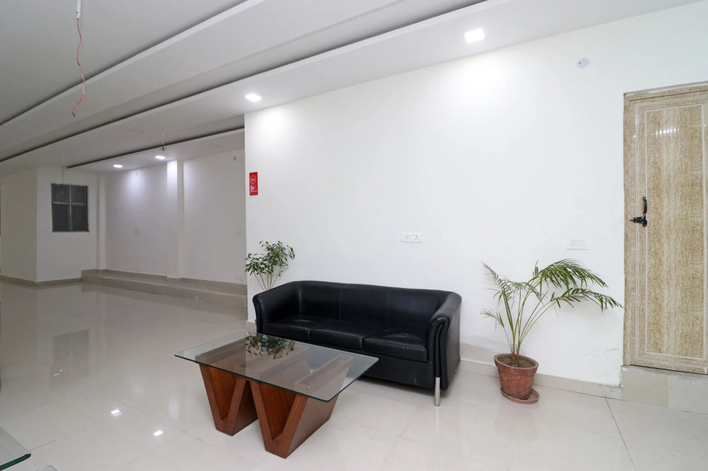 Hotel Viditva 3 by OYO Rooms