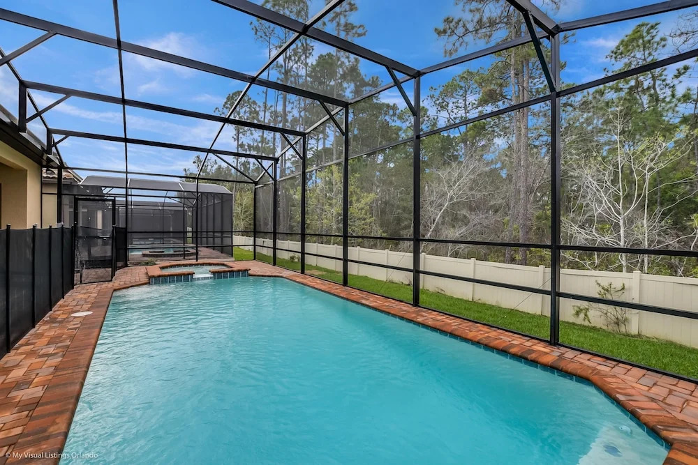 Gorgeous 8br/5ba Windsor at Westside Resort Pool Villa Mins to Disney 1662la