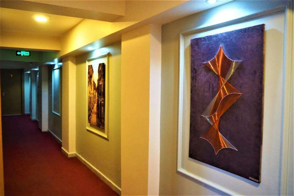 Naila Hotel