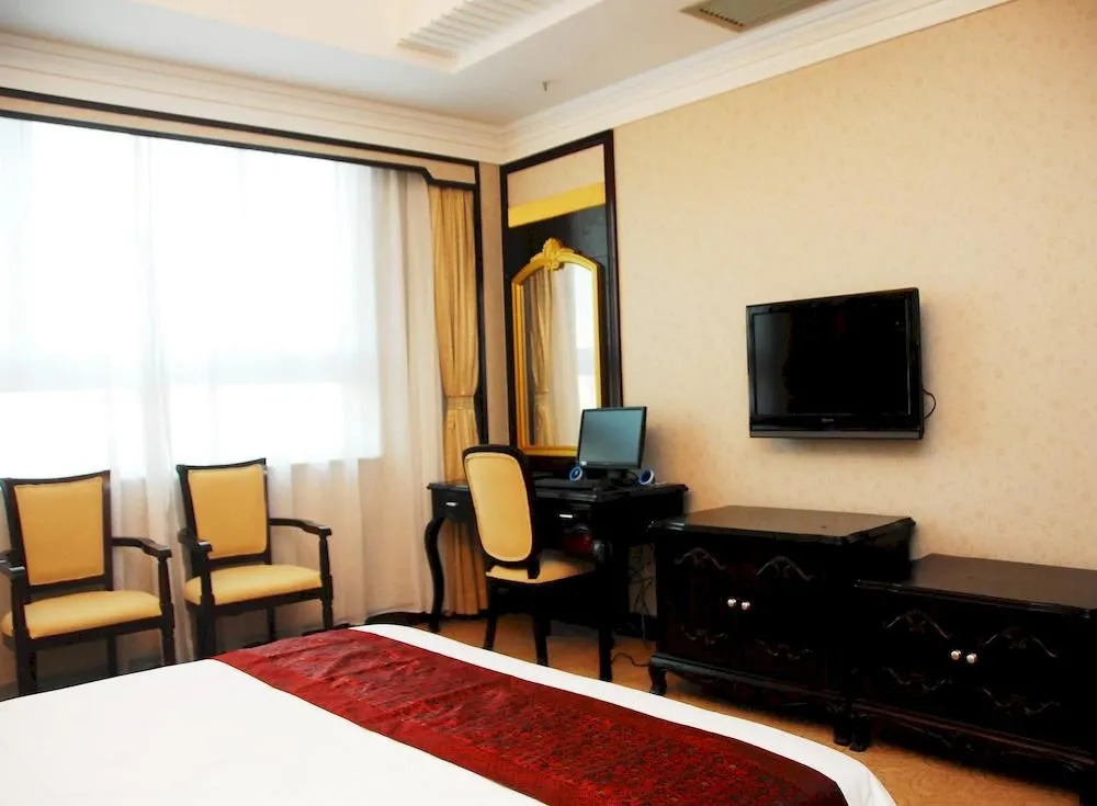 Ruilong Hotel
