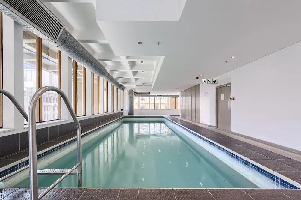 #1101 Cartwright - Chic Downtown Apartment