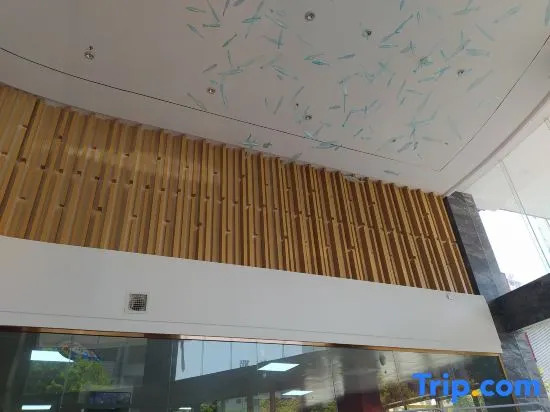 Yudong Tianmao Apartment Hotel