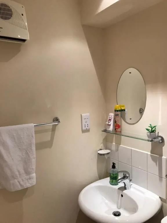 One Bedroom Blissful Apartment in Aberdeen