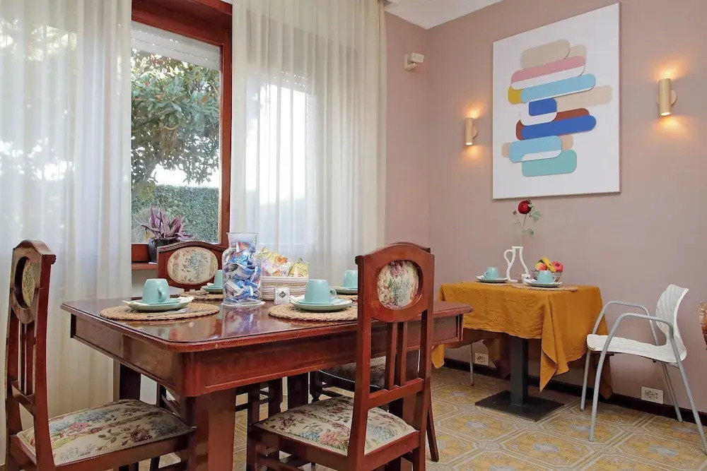 Villa Gisi Guest House