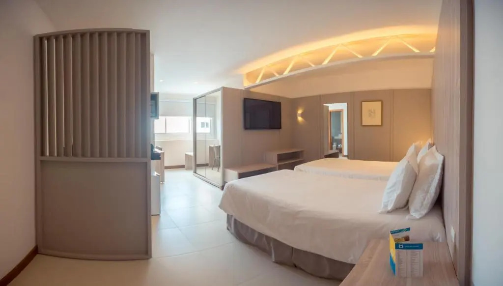 Malibu Plaza Hotel