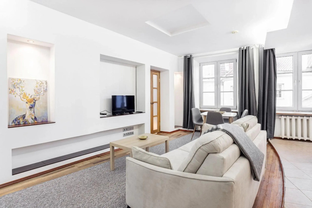 Saint Ignoto Bright 1 Bedroom Apartment by Reside Baltic