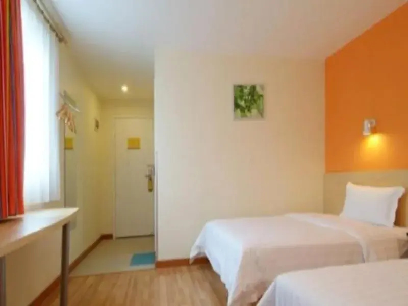 7Days Inn Luzhou Sichuan Luzhou Road Chunhui Road