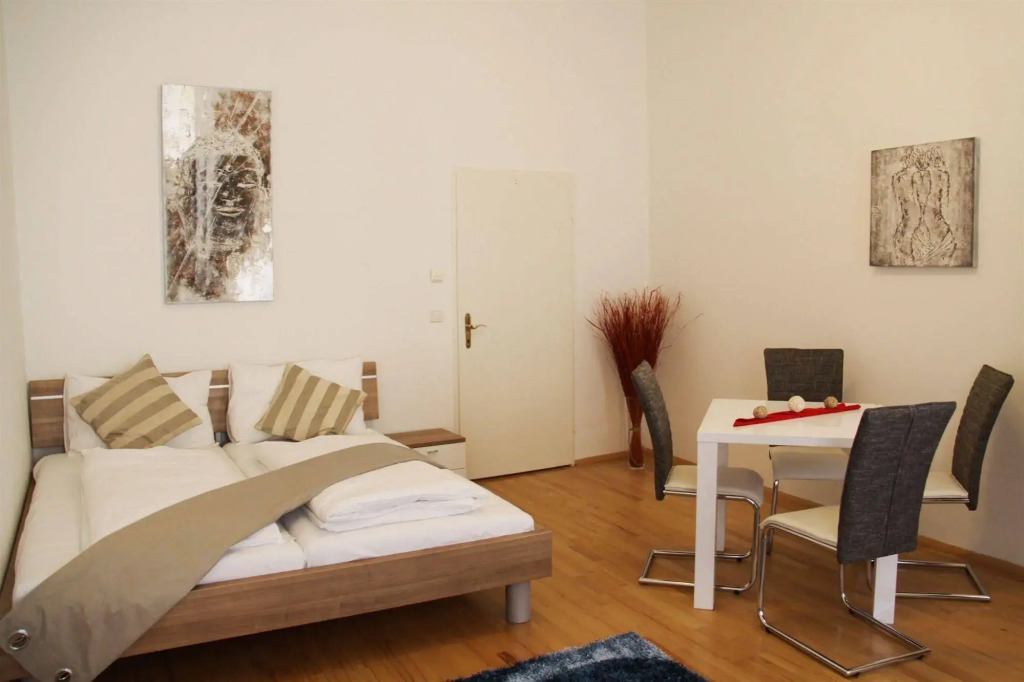 CheckVienna – Apartment Khunngasse